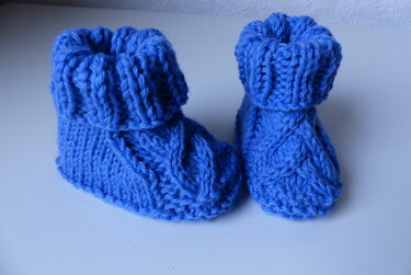 Gestrickte Babyschuhe - Booties - Bild 13