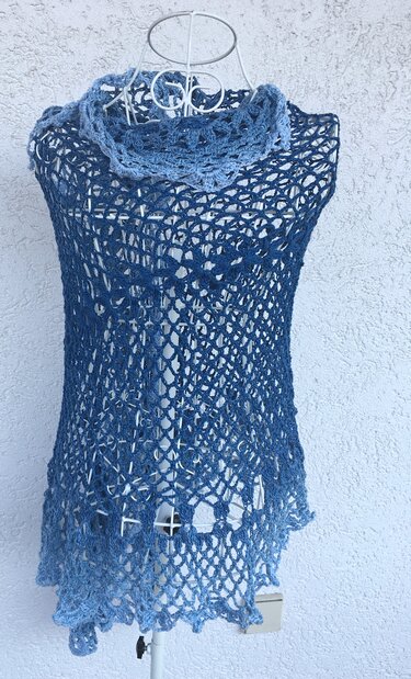 "Tuch Ovaltika" mit 1 BOBBEL-COTTON von Woolly Hugs gehäkelt - Häkeln