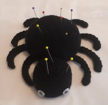 Spinne "Lolita" - Häkeln