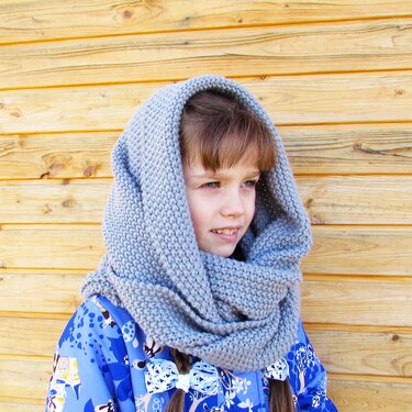 Scarf hooded knitting pattern, size for toddler, child, adult.