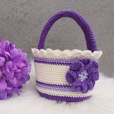 Körbchen mit Blume - Häkelanleitung