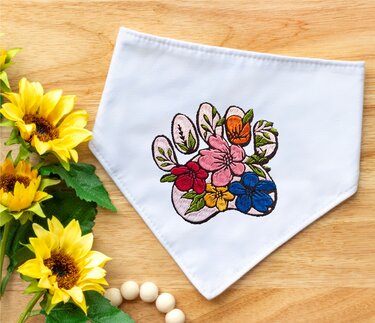 Stickdatei florale Hundepfote in 6 Größen, Maschinenstickdatei - Sticken