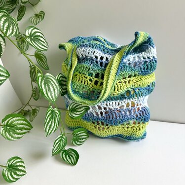 Delicate Waves Market Bag - Crochet