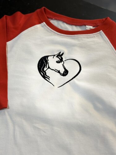 Stickdatei - Pferde Liebe - Pferd - Herz - Tier - 2 Größen - Sticken