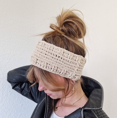 257 Häkelanleitung Stirnband Kuschelteilchen Kirsten