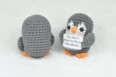 Crochet Pattern Penguin with Sweet Quote - Image 4