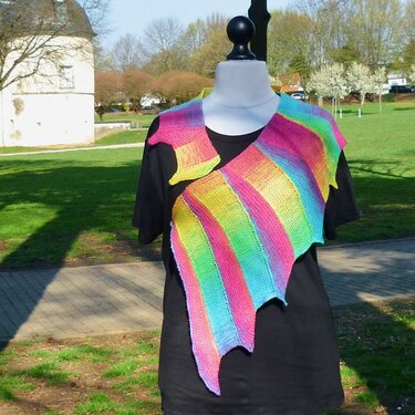 CrissCross XIII Dragon's Tail, criss and cross knitted shawl - Knitting
