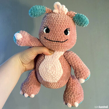 PDF Crochet pattern GER/ENG "Kiko - cuddly monster“, Design @buerokunstvoll