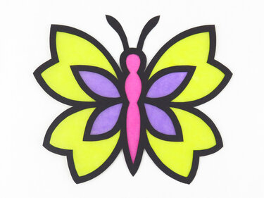 Stilisiertes Schmetterlingsmotiv in Gelb, Lila und Rosa mit schwarzer Kontur