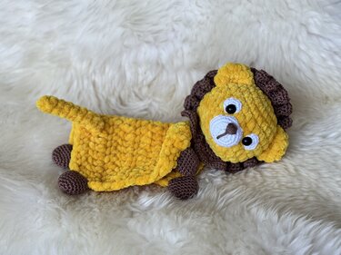 CrochetPattern - Lovey Lion "Leo"