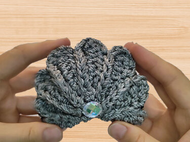 Crochet coin shell bag pattern