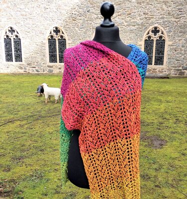 Lonicera Stole, lace knitting pattern