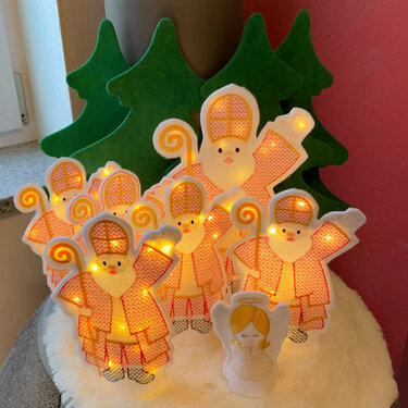 LED Licht Cover Nikolaus Stickdatei für Weihnachten und Advent - Sticken