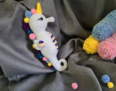 Crochet Pattern Amigurumi "Amelia, the Magical Seahorse"