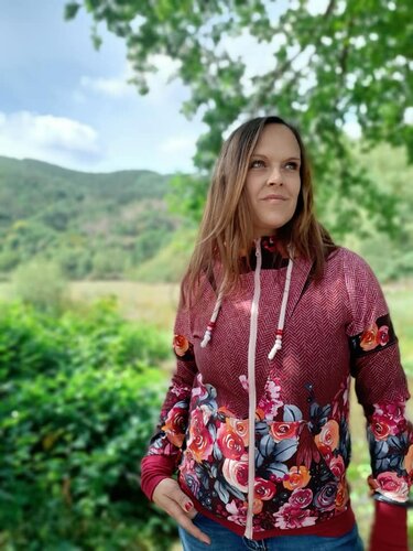 Liv Sweatjacke – Größen 32-48 | Innovatives Design & Vielseitigkeit | - Nähen