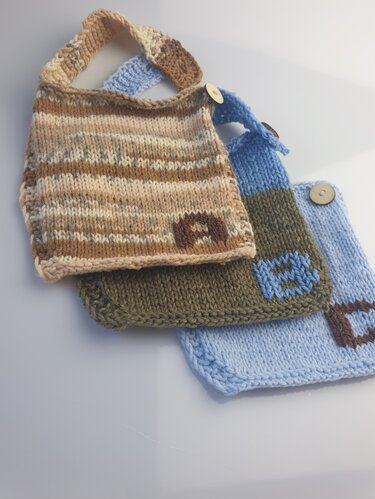 Anleitung A B C Baby Latz pesonalisierbar - Stricken