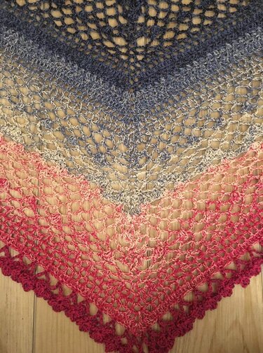 Tuch und Schal "tredje född" - Häkeln