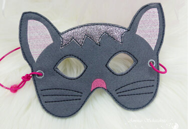 Stickdatei Maske Katze für den Rahmen ab 13 cm x 18 cm - Sticken