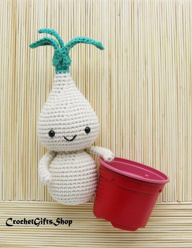 Pattern Amigurumi Onion Bulb spring Flower doll - Crochet