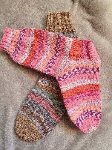 Strickanleitung für Damensocken Größe 40/42