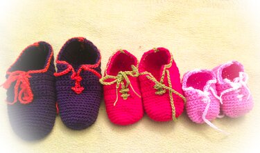 Häkelanleitung Baby Hausschuhe zum Schnüren