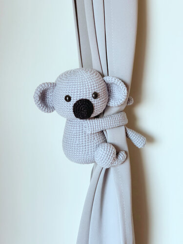 Koala Curtain Tie Back Crochet Pattern