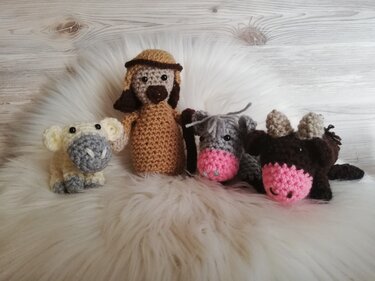 Hirte mit Schaf, Ochse und Esel - Krippenfiguren - Häkeln