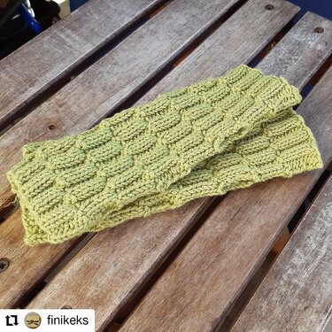 Knitting Pattern Mamas Fabulous Hand Warmer