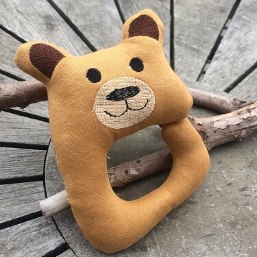 Greifling Bärli VL2 Stickdatei ITH 13x18 - Sticken