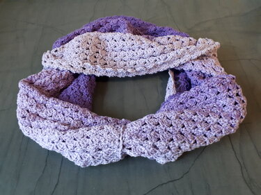 Kapuzen-Loop-Frühlingstulpe (erweiterbar) - Häkeln