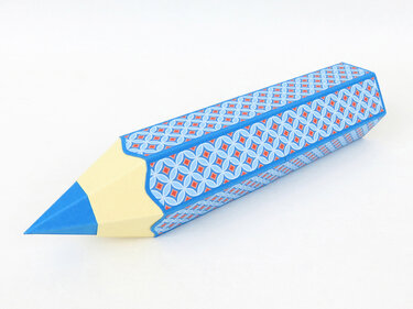 Schachtel für Stifte – Buntstiftform – Bastelanleitung und Vorlagen