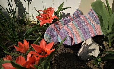 Anleitung: Sneakersocken für den Frühling Gr. 38-40 - Stricken