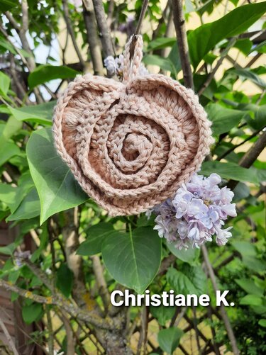 Häkelanleitung Herzrose - Bild 12