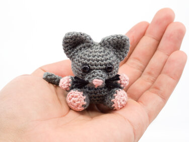 Amigurumi Mini Cat Crochet Pattern