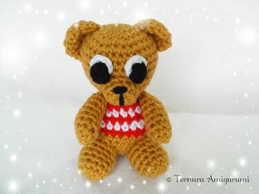 Crochet pattern Teddy bear with a shirt