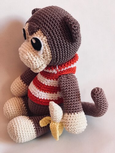 Linus the little monkey crochet pattern