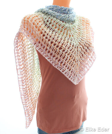 Dreieckstuch "Elaine" - Häkelanleitung für ein Wendetuch - Bild 17
