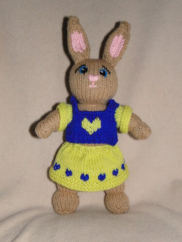 Rose the little bunny, PDF knitting pattern