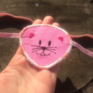 Augenklappe Katze Stickdatei ITH 10x10 cm Pirat Auge - Sticken