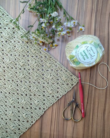 Pattern Hearts in Diamonds Baby Blanket - Crochet