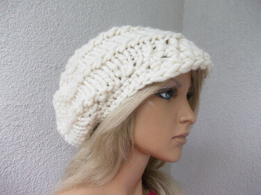 Strickanleitung für Beanie, Schirmmütze