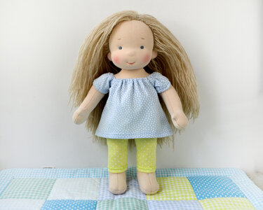 DIY Waldorf doll 11''/28cm tall. PDF pattern and tutorial. - Sewing