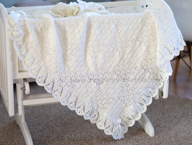Weiche und kuschelige Decke - Häkelanleitung mit Häkelschrift