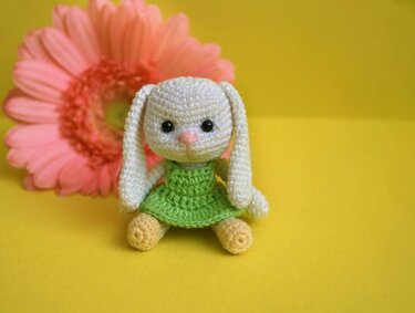 Crochet Pattern Keychain "Mily"