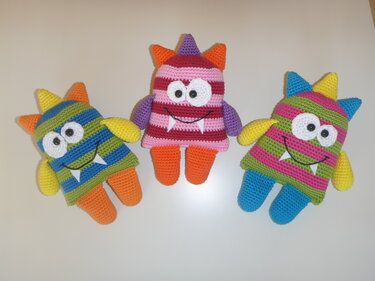 Häkelanleitung Monster "Ringel"