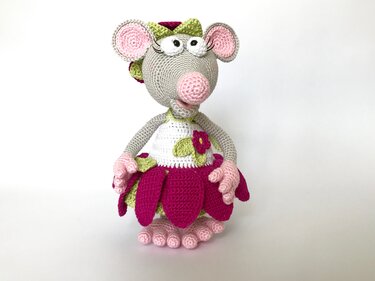 Maus Flora, die Blumenfee im Tulpen-Outfit (Komplett-Set) Häkelanleitung