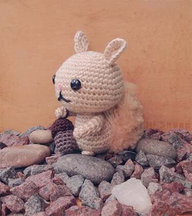 Cute squirrel - Crochet
