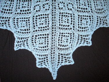 Anleitung Lace-Dreieckstuch "Caltha" - Stricken