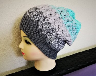 Mütze "mint" mit Farbverlauf, einfache Anleitung zum stricken, alle Größen