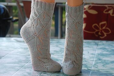 Holiday Socks - Stricken